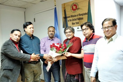 নিউইয়র্ক শহরে শহীদ মিনার নির্মাণের দাবি প্রবাসীদের