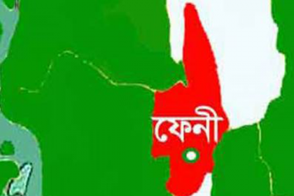 ফেনীতে পলিটেকনিক শিক্ষার্থীদের অবস্থান ধর্মঘট 