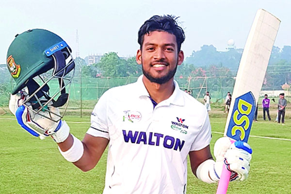 নাজমুলের ডাবল সেঞ্চুরি