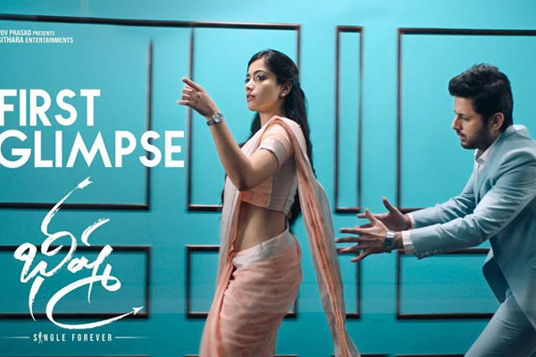 মুক্তির আগেই আয় ১০ কোটি রুপি