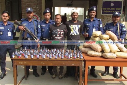 ঝিনাইদহে বিপুল পরিমাণ মাদকসহ আটক ২