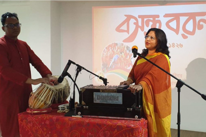 সিউলে বর্ণিল বসন্তবরণ