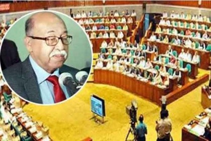 চিনিকলগুলোর লোকসান ১ হাজার ৮ কোটি টাকা : শিল্পমন্ত্রী