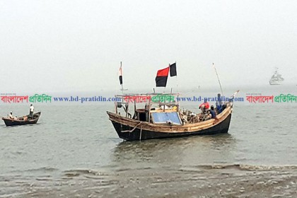 রাবনাবাদ চ্যানেলের কাছে মাছ ধরা ট্রলার ডুবি, নিখোঁজ ১ 