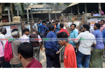 ধুনটে সাব-রেজিস্ট্রি অফিসে কমিটি গঠন নিয়ে সংঘর্ষ, আহত ৩