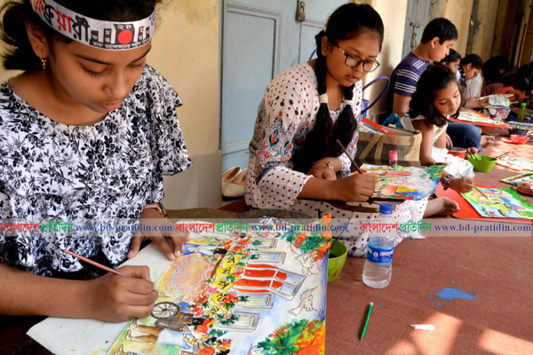 নানা আয়োজনে বগুড়ায় আন্তর্জাতিক মাতৃভাষা দিবস পালিত