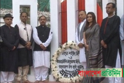 কলকাতায় যথাযোগ্য মর্যাদার আন্তর্জাতিক মাতৃভাষা দিবস পালিত