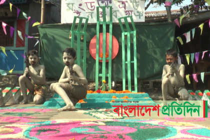 মাতৃভাষা দিবসে বরিশালে ব্যতিক্রমধর্মী শহীদ মিনার নির্মাণ প্রতিযোগিতা