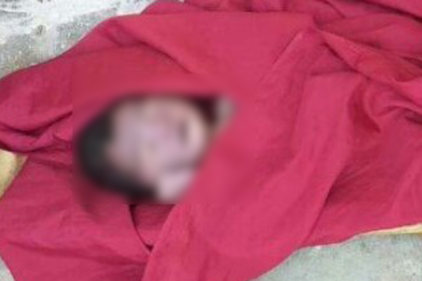 শপিং ব্যাগে মোড়ানো নবজাতকের মৃতদেহ উদ্ধার