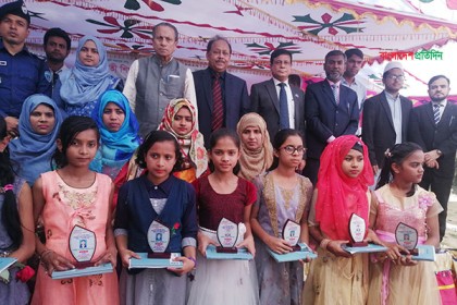 শিক্ষিত দুর্নীতিবাজরা দেশের অগ্রযাত্রার পথে বড় বাধা: বিচারপতি হাবিবুল গনি