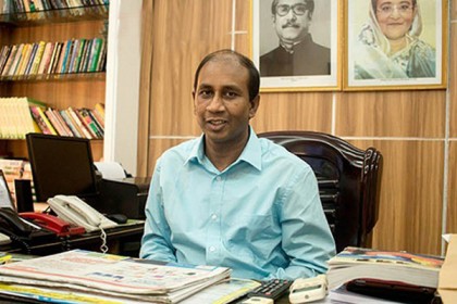 'সন্ত্রাস দমনে ৬ ধাপ এগিয়েছে বাংলাদেশ'