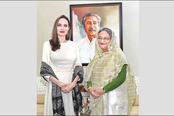 রোহিঙ্গা বিষয়ে শেখ হাসিনার প্রশংসা করে চিঠি দিলেন জোলি