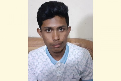 প্রবেশপত্রে ভুল ছবি: দাখিল পরীক্ষা দিতে পারছে না কুমিল্লার এক ছাত্র