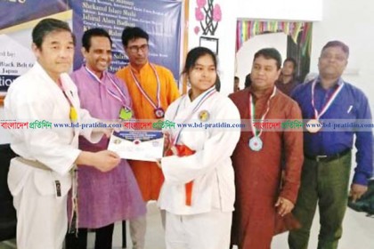 টঙ্গীতে আন্তর্জাতিক কারাতে সেমিনার
