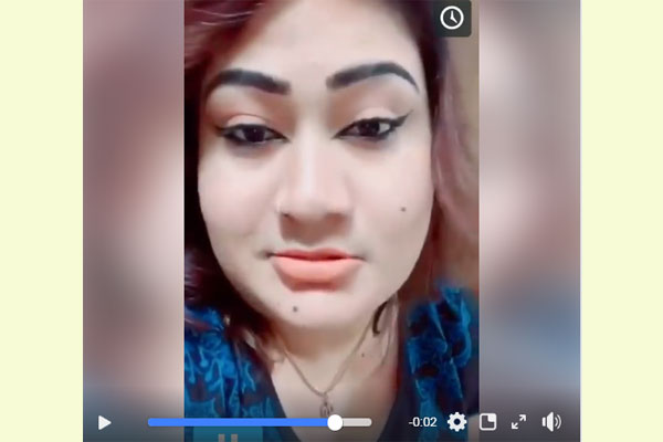 পিস্তল হাতে পাপিয়ার টিকটক ভিডিও ভাইরাল