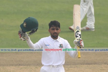 ১ বছর ৩ মাস পর সেঞ্চুরি পেলেন মুমিনুল