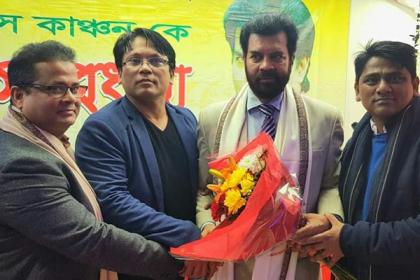 ইলিয়াস কাঞ্চনকে ফ্রান্সে সংবর্ধনা