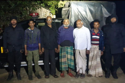 নাটোরে ট্রেনের ৪০৩০ লিটার চোরাই তেলসহ গ্রেফতার ৫