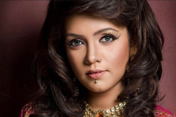 সাবেক স্বামীর মামলায় কন্ঠশিল্পী মিলাকে আদালতে হাজিরের নির্দেশ
