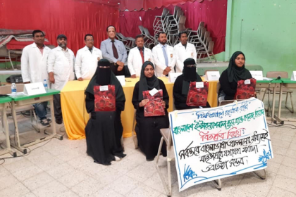 রিয়াদে বাংলা স্কুল ও মহাবিদ্যালয়ে সংসদীয় বিতর্ক প্রতিযোগিতা অনুষ্ঠিত