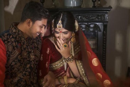 হবু স্ত্রী প্রিয়ন্তির সঙ্গে সৌম্যর 'না বলা গল্প' 