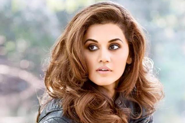 কেন মন ভেঙে গিয়েছিল তাপসীর?