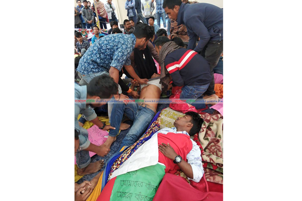 রাবিতে উপাচার্যের কথায় ভরসা পাচ্ছে না আন্দোলনকারীরা 