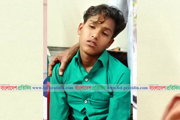 কলাপাড়ায় চালককে অজ্ঞান করে অটো ছিনতাইয়ের অভিযোগ