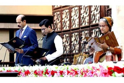 শপথ নিলেন ঢাকার দুই মেয়র