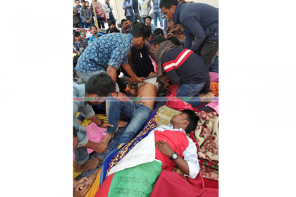 রাবিতে উপাচার্যের কথায় ভরসা পাচ্ছে না আন্দোলনকারীরা 