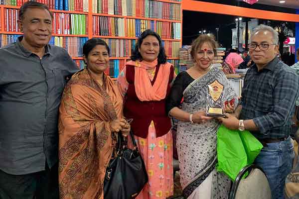 নিউইয়র্কে তিন গুণীজনকে সম্মাননা
