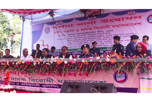 আমাদের কাছে গডফাদার বা গডমাদার বলে কিছু নেই: স্বরাষ্ট্রমন্ত্রী
