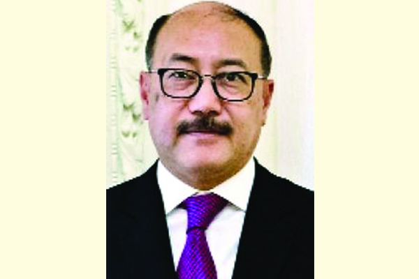 শ্রিংলা আসছেন কাল
