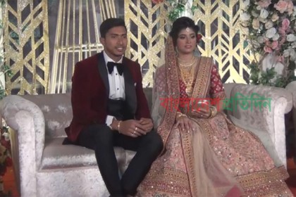 সৌম্য সরকারের রাজকীয় বউভাত 