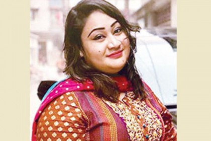 নারীর প্রতি আকর্ষণ নেই কার, প্রশ্ন পাপিয়ার
