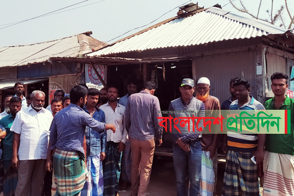 মোরেলগঞ্জে দুই দোকানে হামলা, আহত ৫