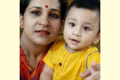 ছেলের পর মারা গেলেন মা, আইসিইউতে বাবা