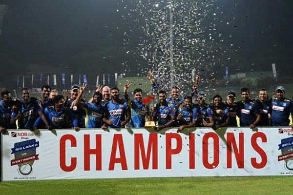 ঘরের মাঠে ক্যারিবিয়ানদের হোয়াইটওয়াশ করল শ্রীলঙ্কা