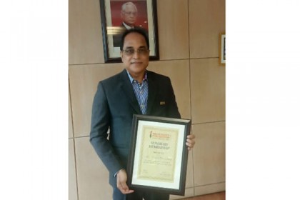 বিএসপিএ’র সম্মানসূচক সদস্য হলেন অঞ্জন চৌধুরী