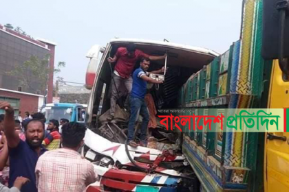 ভালুকায় বাস ও ট্রাকের সংঘর্ষে নিহত ১, আহত ১২