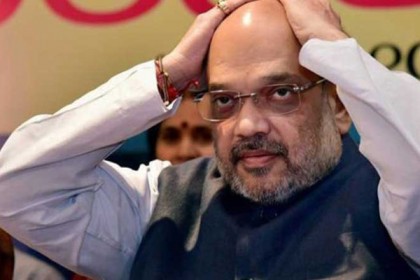 ‘ঘর’ থেকে বের হচ্ছেন না অমিত শাহ, পদত্যাগের দাবিতে তোলপাড় সংসদ