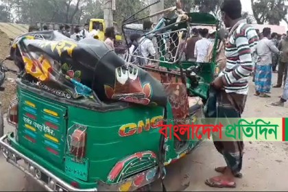 বেগমগঞ্জে পিকআপ-অটোরিকশার সংঘর্ষে মা-মেয়ে নিহত
