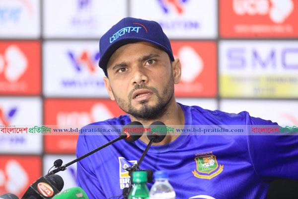 ক্রিকেটার না হলে মাছের ব্যবসা করতাম : মাশরাফি