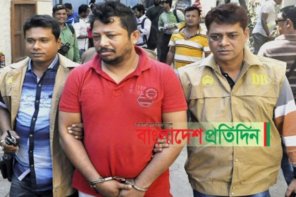 নারায়ণগঞ্জে শীর্ষ মাদক ব্যবসায়ী আটক