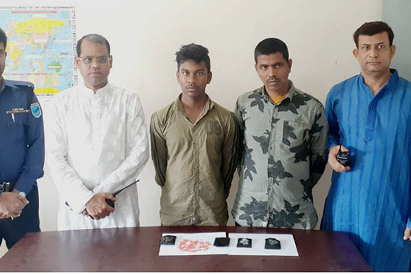 সিদ্ধিরগঞ্জে ইয়াবাসহ পিতা-পুত্র গ্রেফতার