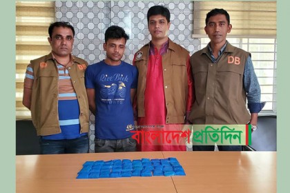 কুমিল্লায় ৮ হাজার ইয়াবাসহ ট্রাকচালক আটক