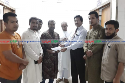 অসুস্থ ভাষা সৈনিক মালেক শহীদুল্লাহর পাশে কবি নজরুল বিশ্ববিদ্যালয় ছাত্রলীগ