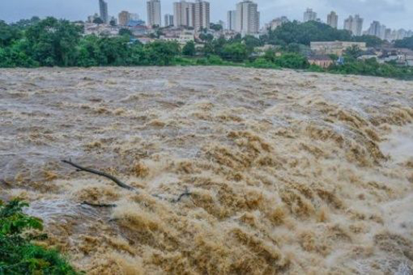 ব্রাজিলে ভূমিধস, প্রাণহানি বেড়ে ৩১