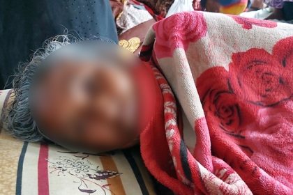 নাতির বিরুদ্ধে হাসপাতালে ভর্তি বৃদ্ধার মারধরের অভিযোগ