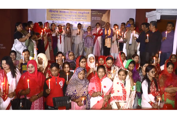 বরিশালে আন্তর্জাতিক নারী দিবসে প্রদীপ প্রজ্জ্বলন